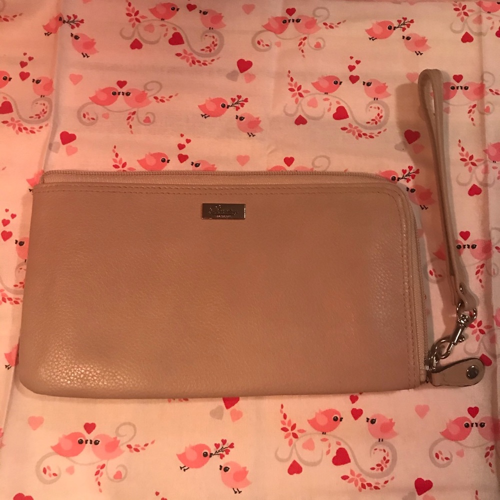 Buxton Cream Colored Wallet